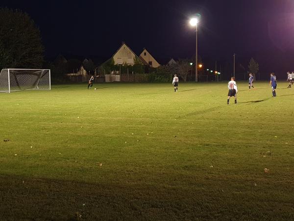 Sportplatz Schmölln - Schmölln-Putzkau