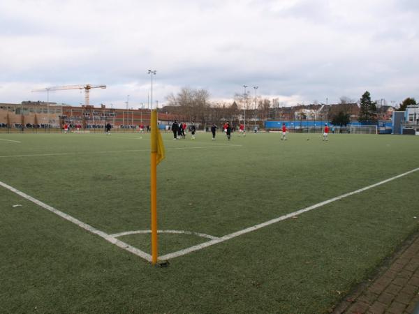 Bezirkssportanlage Feuerbachstraße Platz 2 - Düsseldorf-Bilk