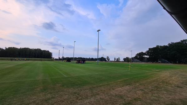 Holtens Sportplatz C - Halvesbostel