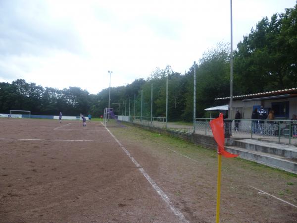 Revierparkstadion am Mattlerbusch - Duisburg-Röttgersbach