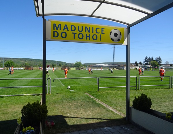 Futbalové ihrisko Madunice - Madunice