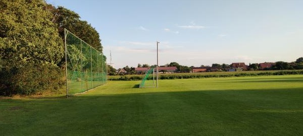 Sportanlage Karl-Jäger-Weg B-Platz - Burgwedel-Engensen