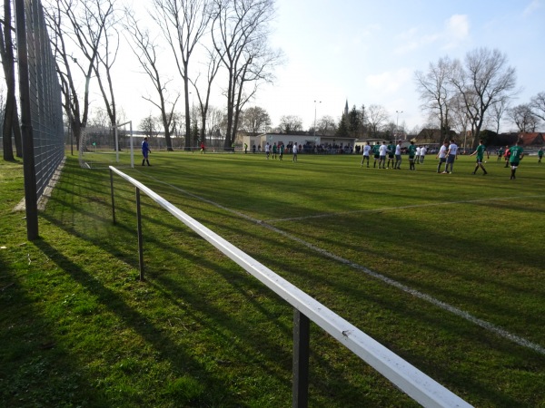 Jahnsportstätte - Fehrbellin-Langen