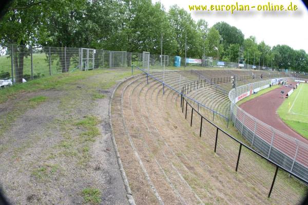 Stadion am Bornheimer Hang - Frankfurt/Main-Bornheim