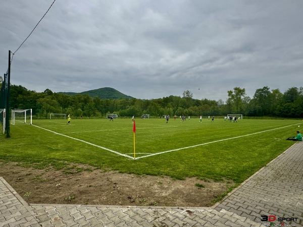 Stadion LKS Ludomir Wiśniowa - Wiśniowa