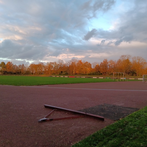 Hermann-Dropmann-Bezirkssportanlage - Kaarst-Büttgen