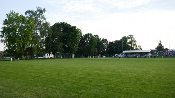 Sportplatz Metze - Niedenstein-Metze