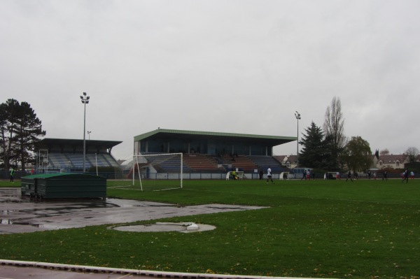 Parc des Sports Jean Moulin - Savigny-sur-Orge