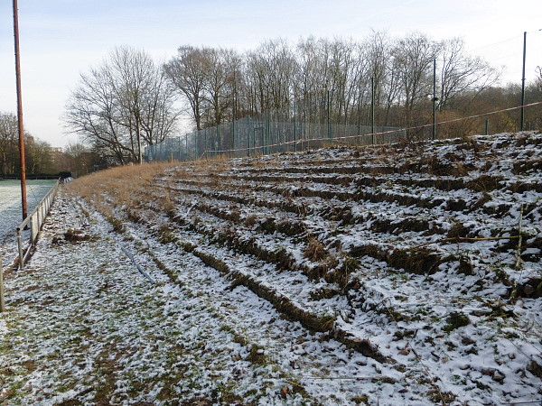 VfB-Sportplatz Waldwiese - Kiel-Gaarden