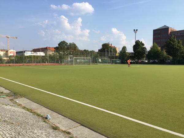 Sportanlage Monumentenstraße Platz 2 - Berlin-Tempelhof