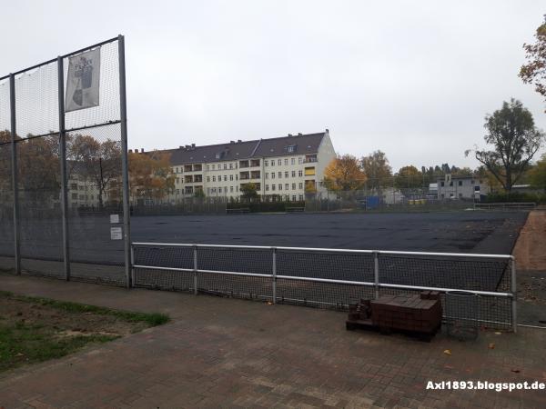 Sochos-Sportplatz 2 - Berlin-Steglitz