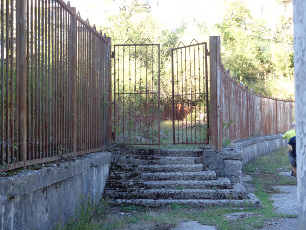 Stadioni Vladimer Bochorishvili - Tkibuli