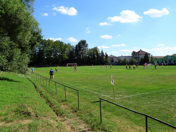 Futbalový štadión Letničie - Letničie