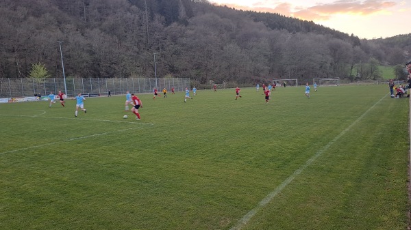 Sportplatz Waxweiler - Waxweiler