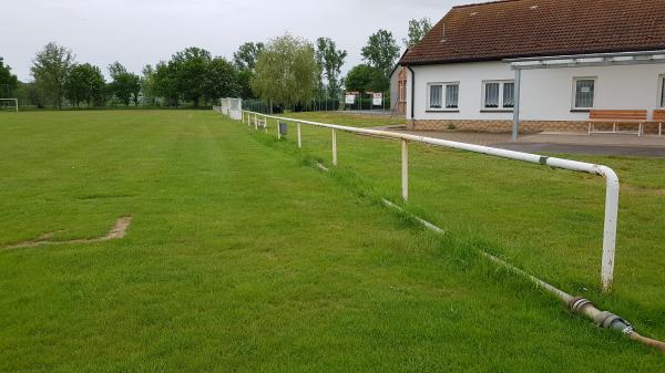 Unstrut-Helme-Sportanlage - Kalbsrieth