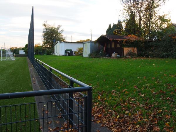 Sportplatz Seeheimer Weg - Düsseldorf-Oberbilk