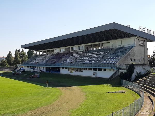 Mestský štadión Komárno (alt) - Komárno