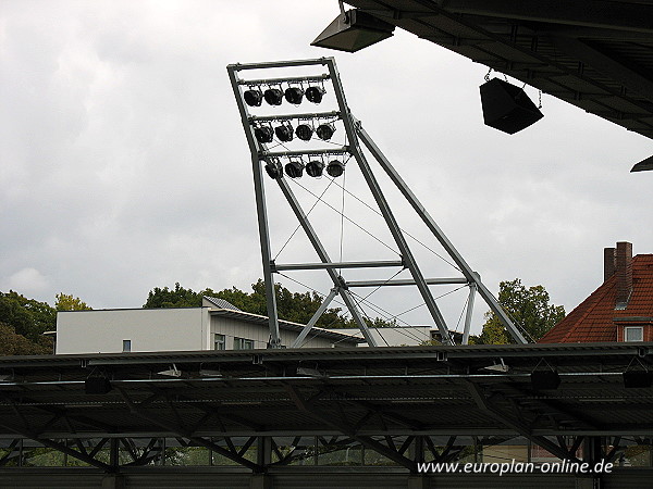 Leuna-Chemie-Stadion - Halle/Saale-Gesundbrunnen