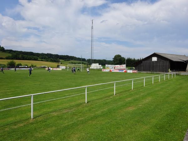 Sportplatz Kukmirn - Kukmirn