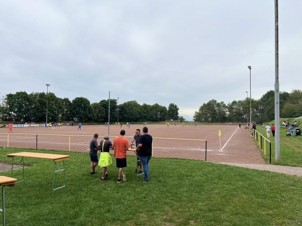 Sportplatz an der L405 - Kriegsfeld