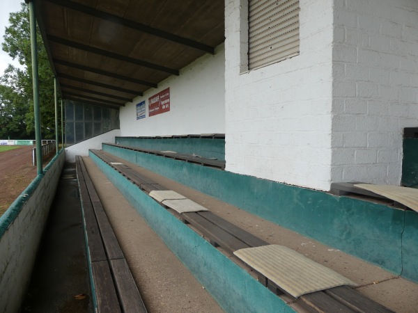 Bertram-Möthrath-Stadion - Düren-Arnoldsweiler
