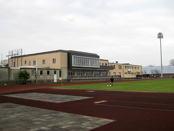 Leinestadion - Seelze