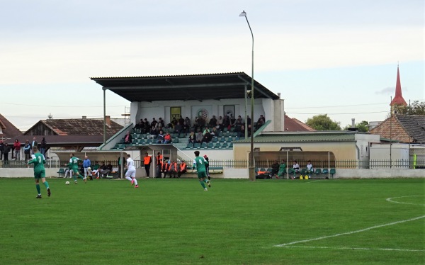 Futbalový štadión Juraja Szikoru - Tvrdošovce