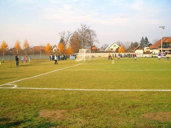 Szabadság utcai Stadion - Bõcs