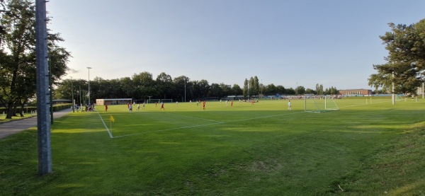 Hueppeplatz 2 - Berlin-Westend