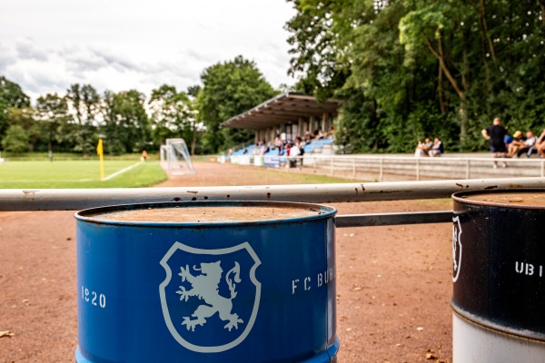 Erich-Mohr-Stadion - Solms-Burgsolms