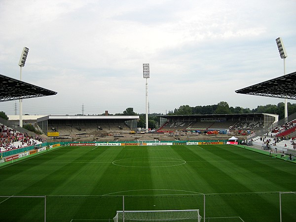 Stadion an der Hafenstraße - Essen/Ruhr-Bergeborbeck