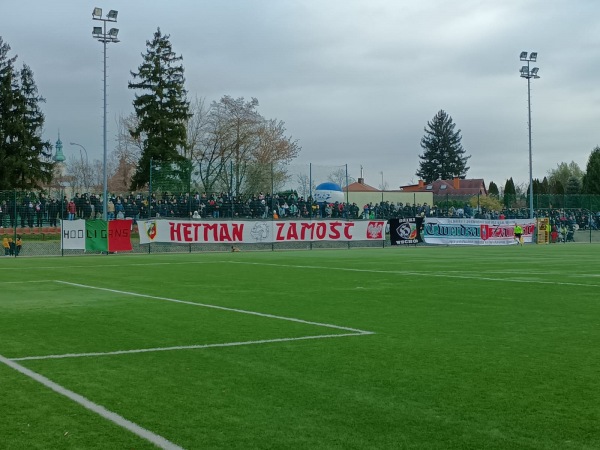 Stadion OSiR w Zamościu Boisko obok - Zamość