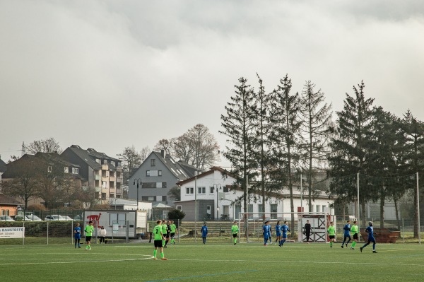 Sportfeld Pfingstweide 2 - Gießen-Klein-Linden