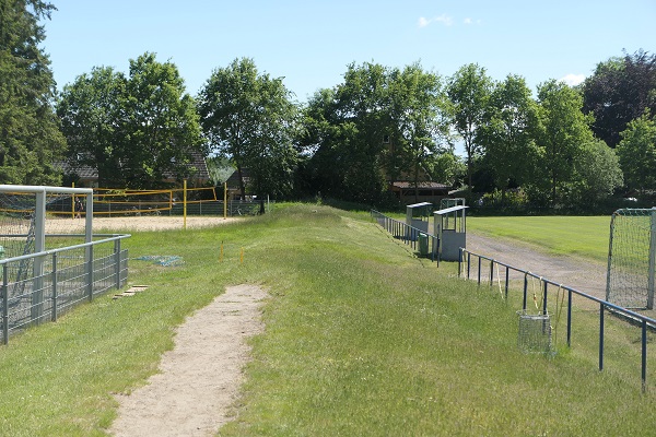 Stadion Riesebusch B-Platz - Bad Schwartau