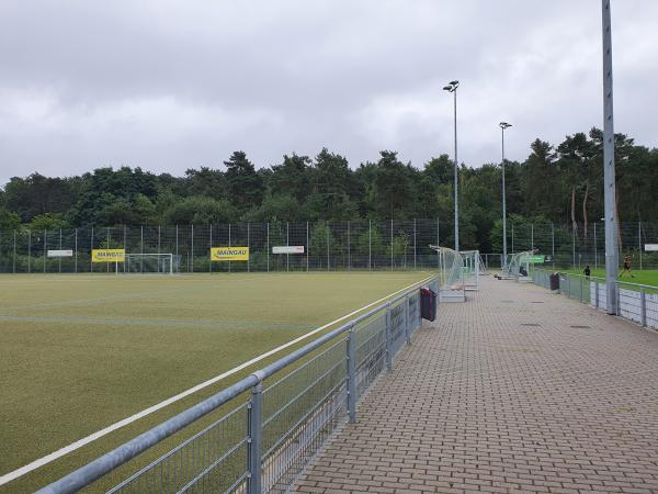 Kultur- und Sportzentrum Martinsee TSV-Platz 2 - Heusenstamm