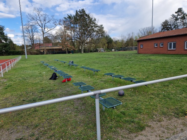 Waldsportplatz - Eggesin-Karpin