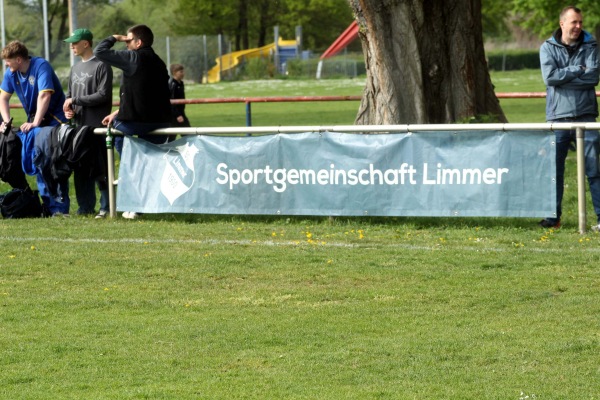 Sportanlage am Volksbad - Johannes-Kuhnert-Platz - Hannover-Limmer