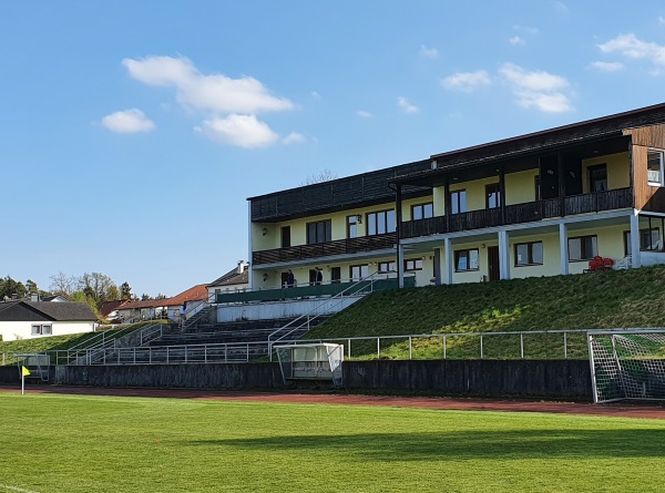Himmelreichstadion - Adlkofen