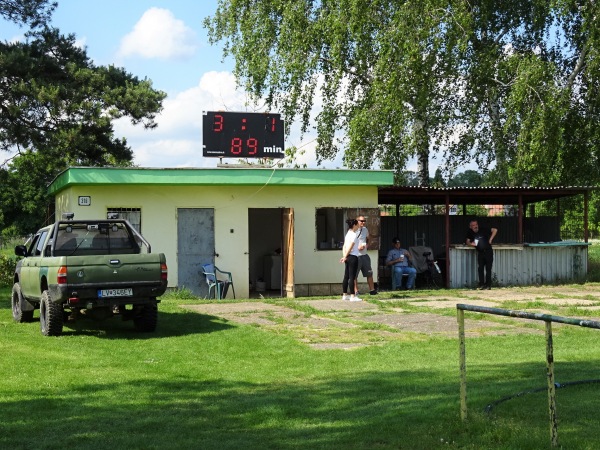 Futbalové ihrisko Hontianska Vrbica - Hontianska Vrbica