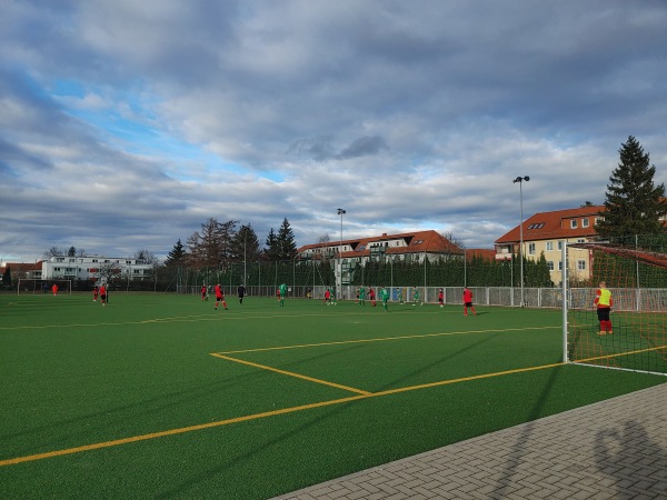 Werner-Seelenbinder-Sportplatz 2 - Erfurt-Daberstedt