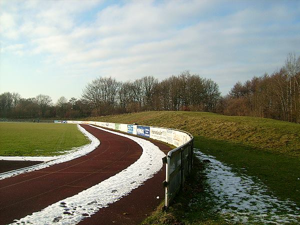 Knövi-Sportpark am Möhlenkamp - Bordesholm