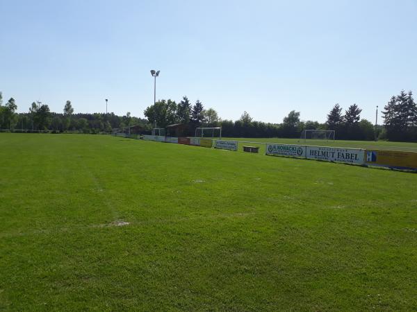 Sportanlage Hohe Luft - Bleckede-Barskamp