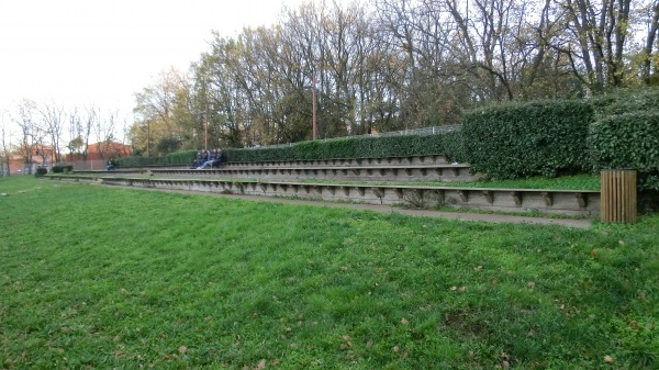 Stade Julien Cazelles - Roquebrune-sur-Argens