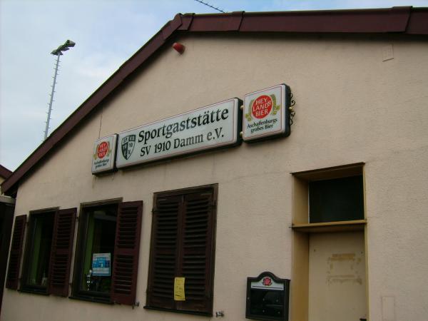 Städtische Sportanlage Schillerstraße - Aschaffenburg-Damm