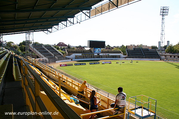 Mestský štadión Dunajská Streda (alt) - Dunajská Streda