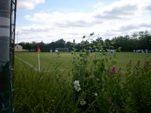 Sportplatz an der B110 - Dargun-Zarnekow