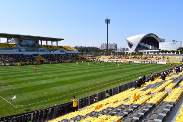 Gwangju Football Stadium - Gwangju