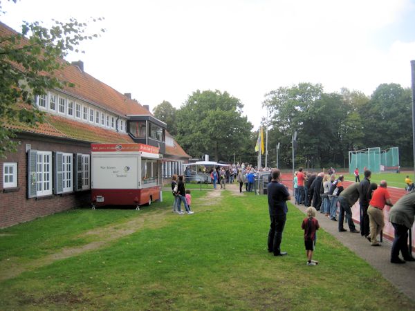 Städtisches Stadion Düsternortstraße - Delmenhorst