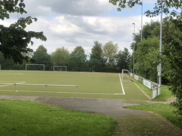 Hardtstadion Nebenplatz - Warstein-Suttrop