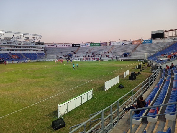 Estadio Sergio León Chávez - Irapuato